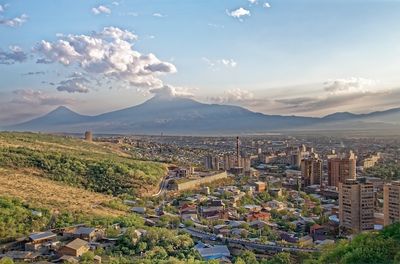 Vyhledej akční letenky - Jerevan